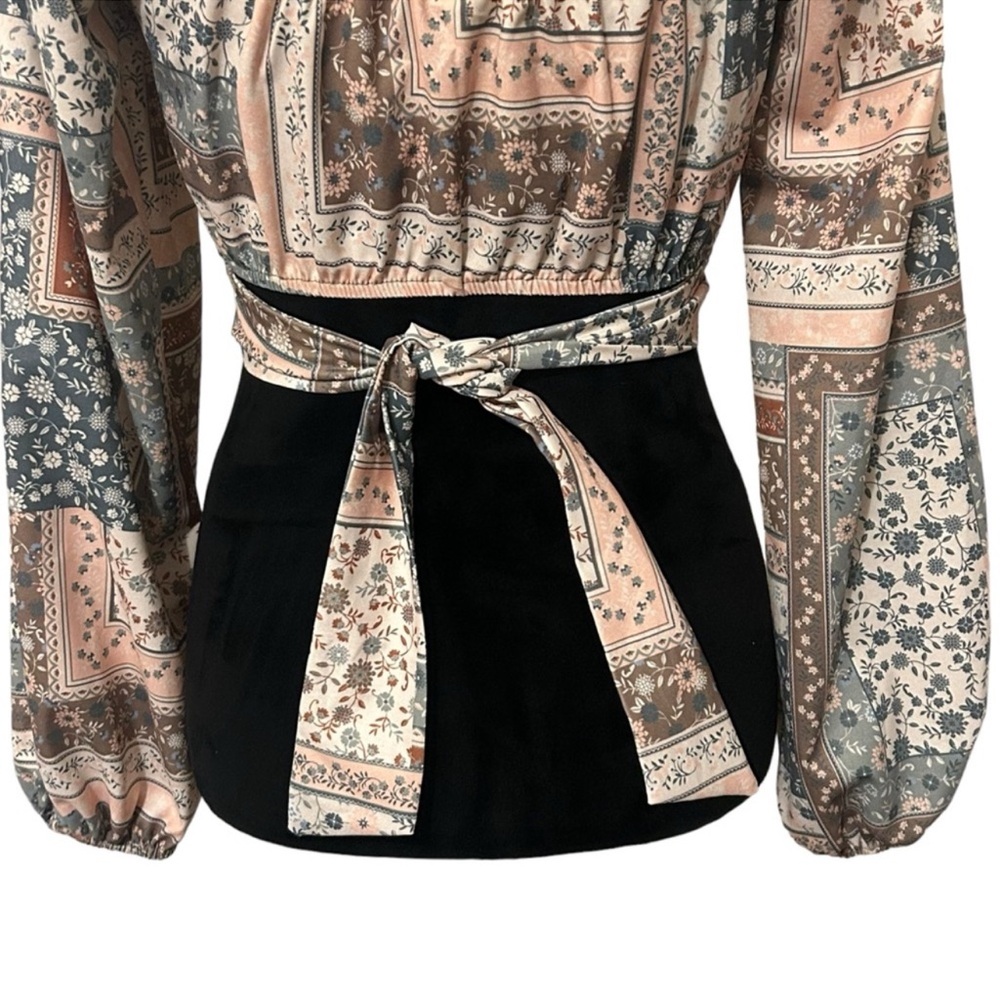 ALTAR'D STATE NWT Boho Patchwork Balloon Sleeve T… - image 10